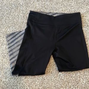 Under Armour Compression Capris